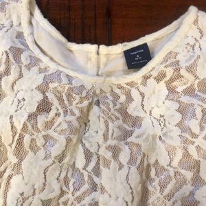 Lace and gold dress size small 6/7